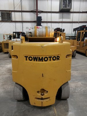 20,000 lb Capacity Cat Towmotor Forklift For Sale