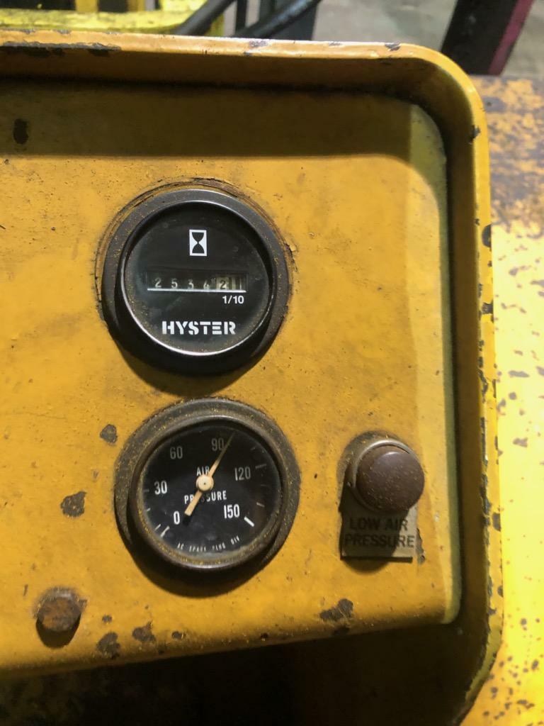 25,000 lb Hyster Forklift For Sale