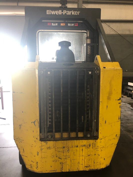 30,000 lbs Elwell Parker Forklift For Sale