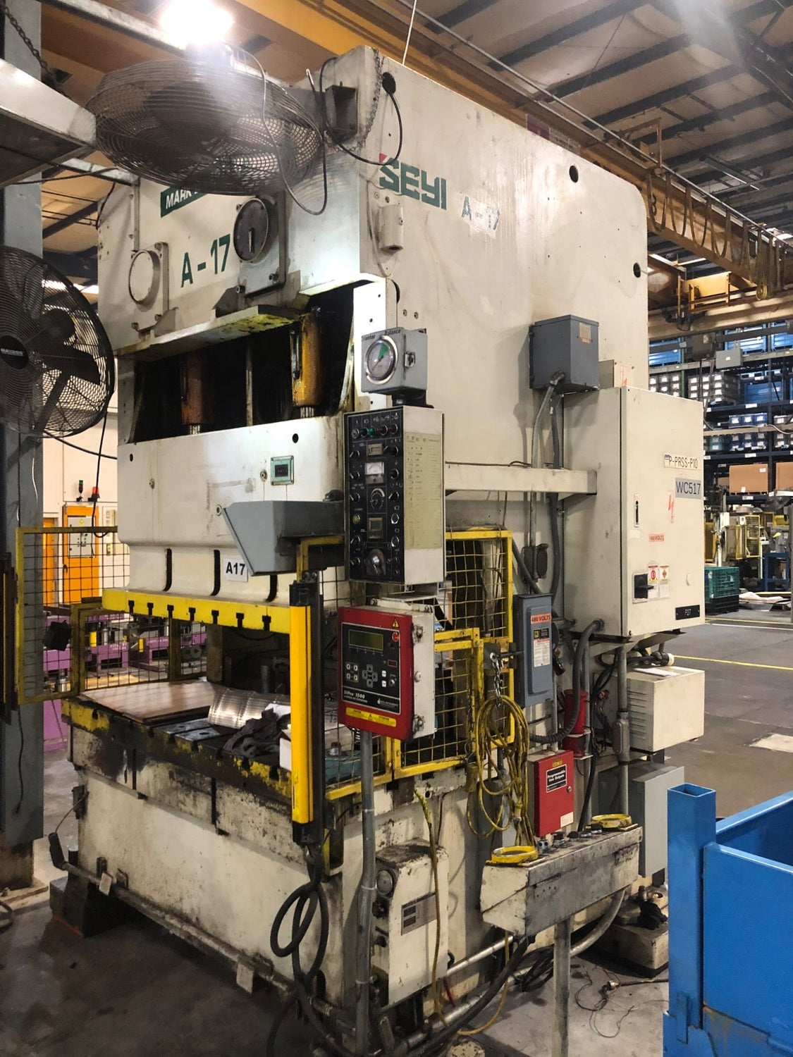 121 Ton Seyi Sutherland Gap Frame Press For Sale