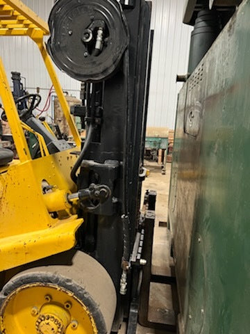 15,500 lbs Hyster S155XL Forklift - **RARE** Short Triple Stage Mast w/ Oil Clutch - For Sale