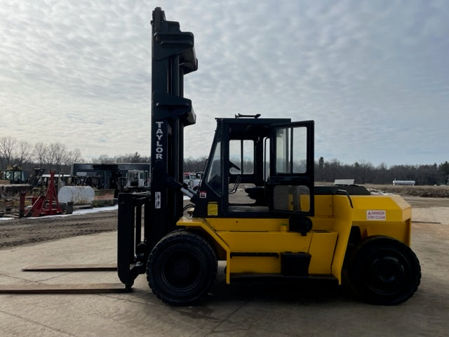 28,000 lb Taylor Air Tire Forklift For Sale