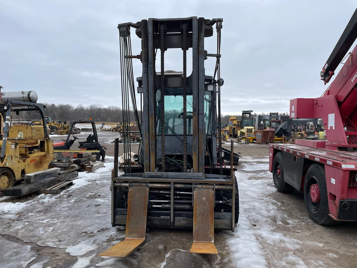 16,000 lb Taylor Air Tire Forklift For Sale