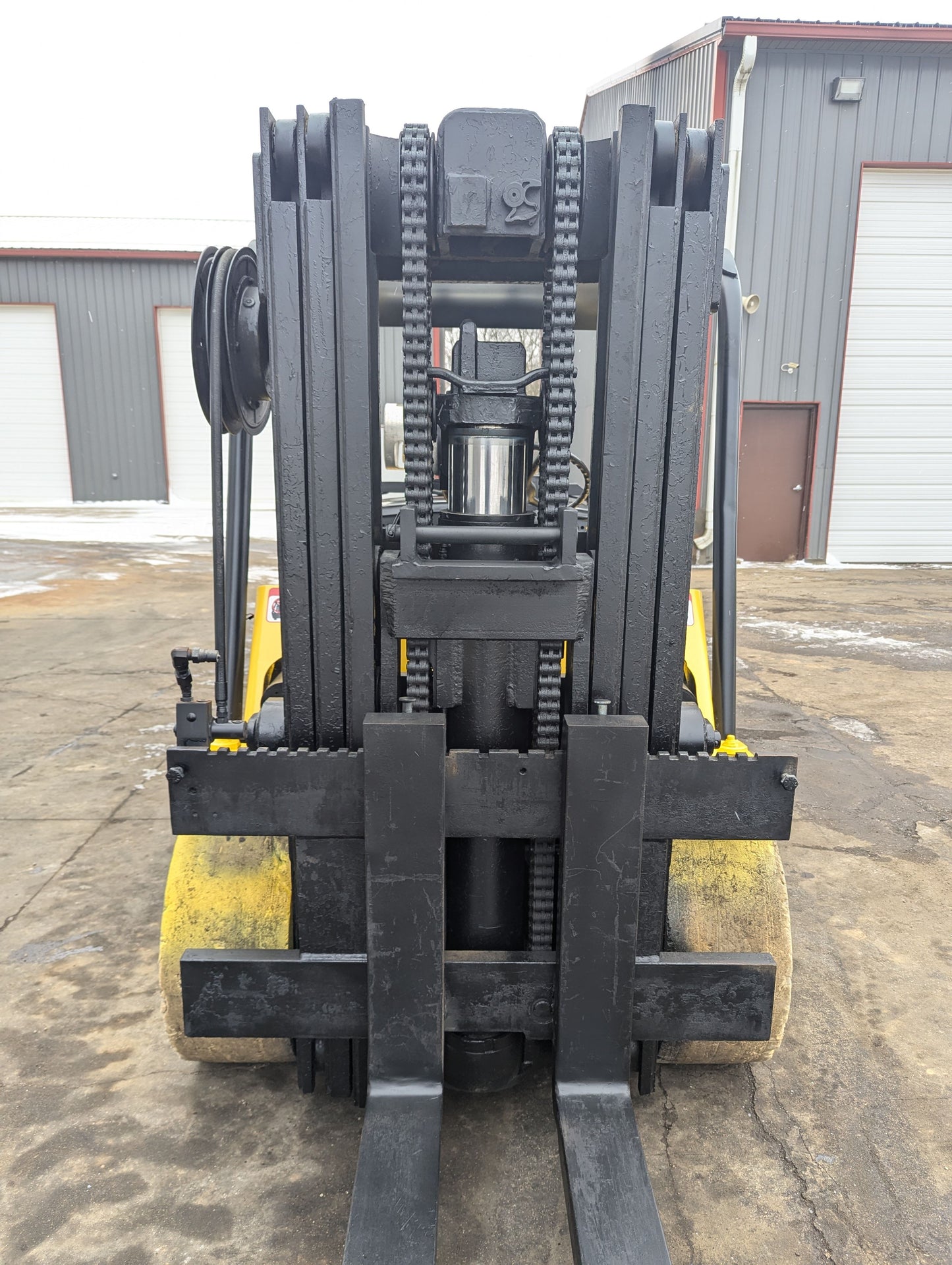 15,000 lb Hyster Forklift For Sale