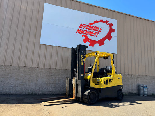 10,000 lb Hyster Forklift - Model FT100 - For Sale