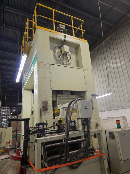 300 Ton Komatsu Press For Sale
