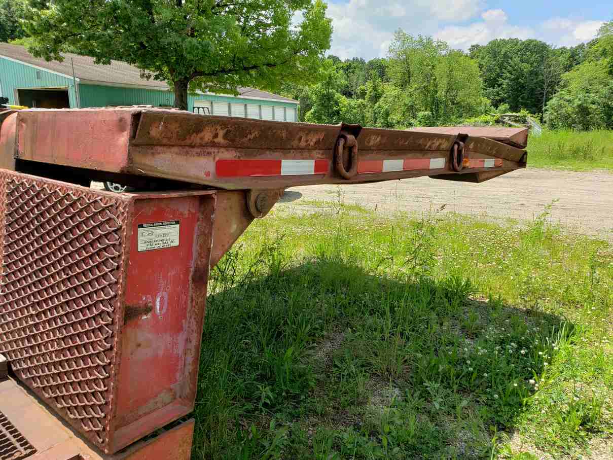 Nelson Folding Neck Trailer For Sale