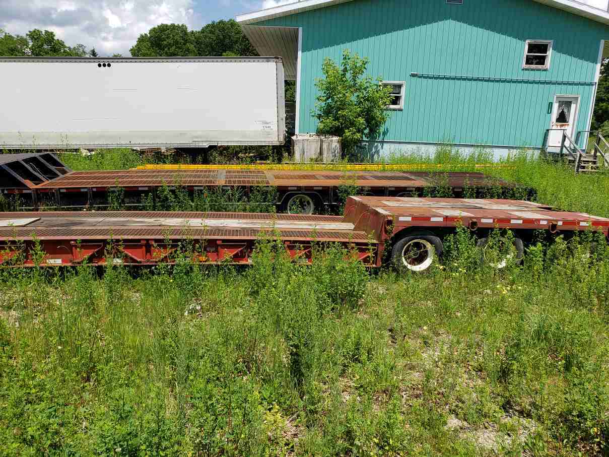 Nelson Folding Neck Trailer For Sale