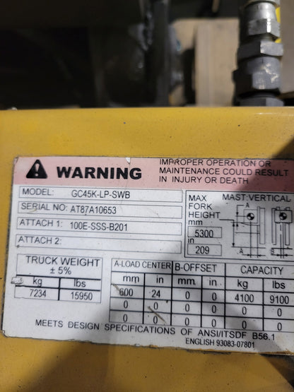 10,000 lb Cat Forklift For Sale