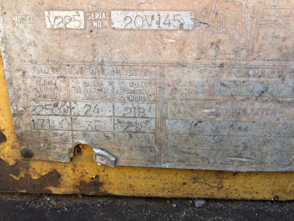 22,500lb CAT Forklift For Sale