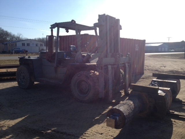 30,000lb Clark Forklift For Sale 15 Ton