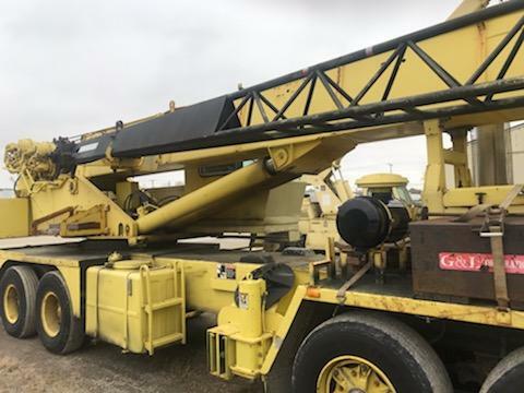 40 Ton Capacity Grove Truck Crane For Sale