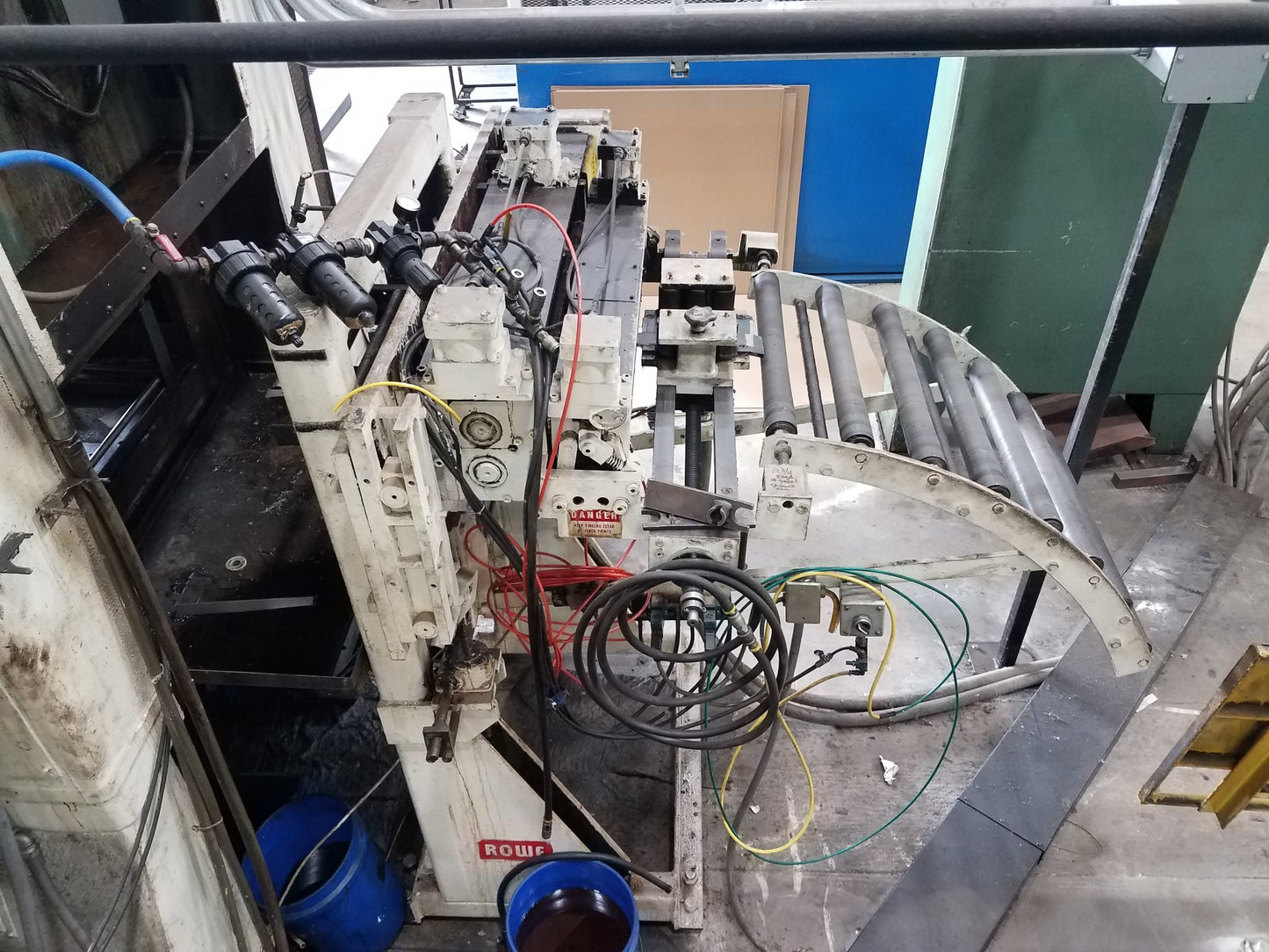 30" Wide Rowe Servo Feeder and Straightener
