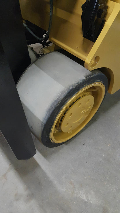 30,000lb CAT Caterpillar/Royal T-300 Forklift For Sale 15 Ton