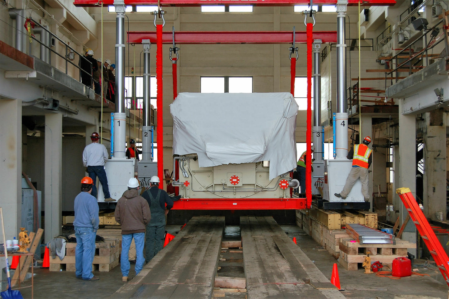 400 Ton Capacity Lift Systems Hydraulic Gantry Four-Point Crane For Sale