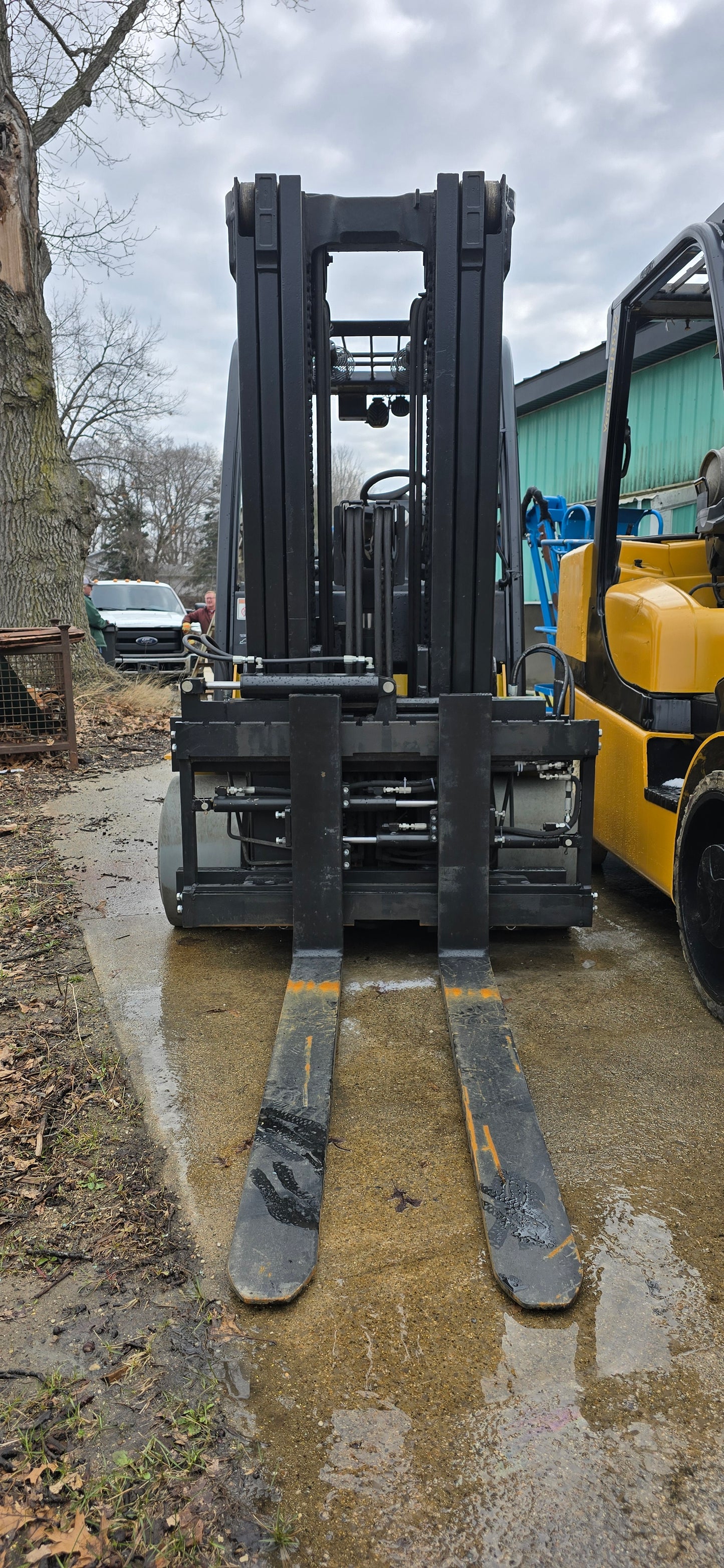 12,000 lb Yale Forklift For Sale