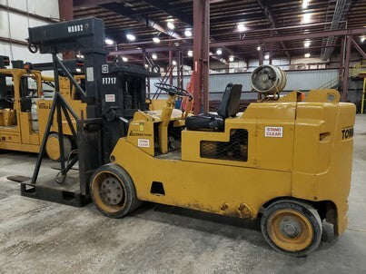 20,000 lb Capacity Cat Towmotor Forklift For Sale