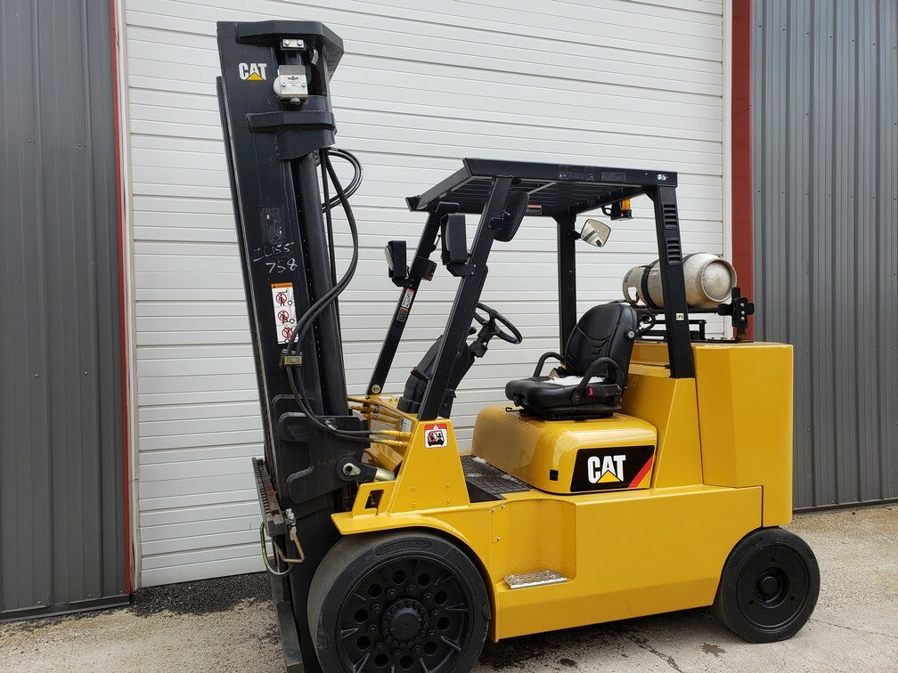 15,500 lbs Capacity Cat Forklift Box Car Special - Model GC70KS - For Sale