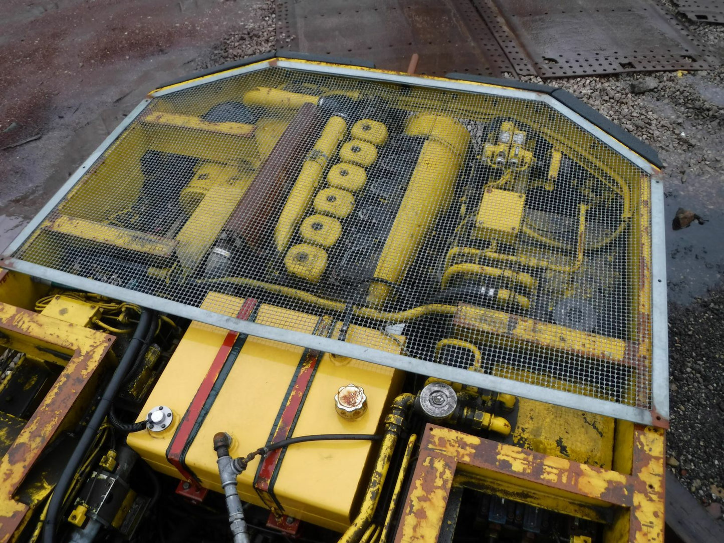 110 Ton Capacity Nicolas Self-Propelled 6-Line Transporter