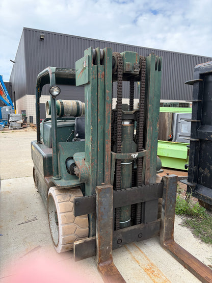 15,000 lb Hyster Forklift For Sale
