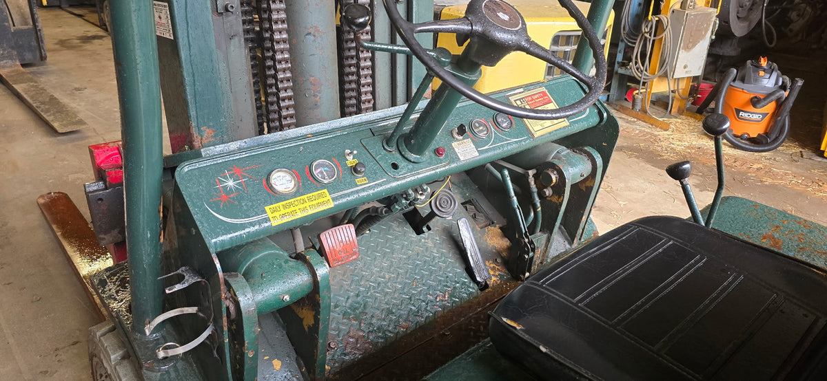 15,000 lb Hyster Forklift For Sale
