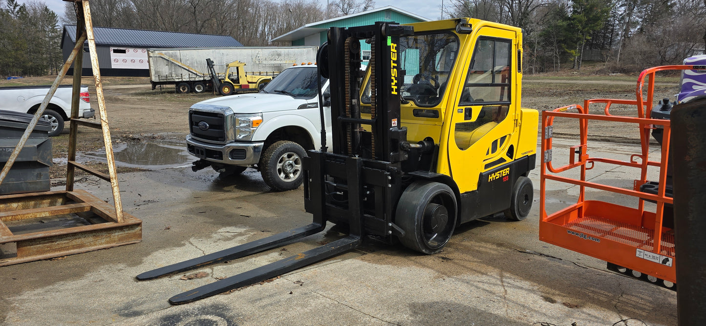 15,500 lb Hyster Forklift For Sale