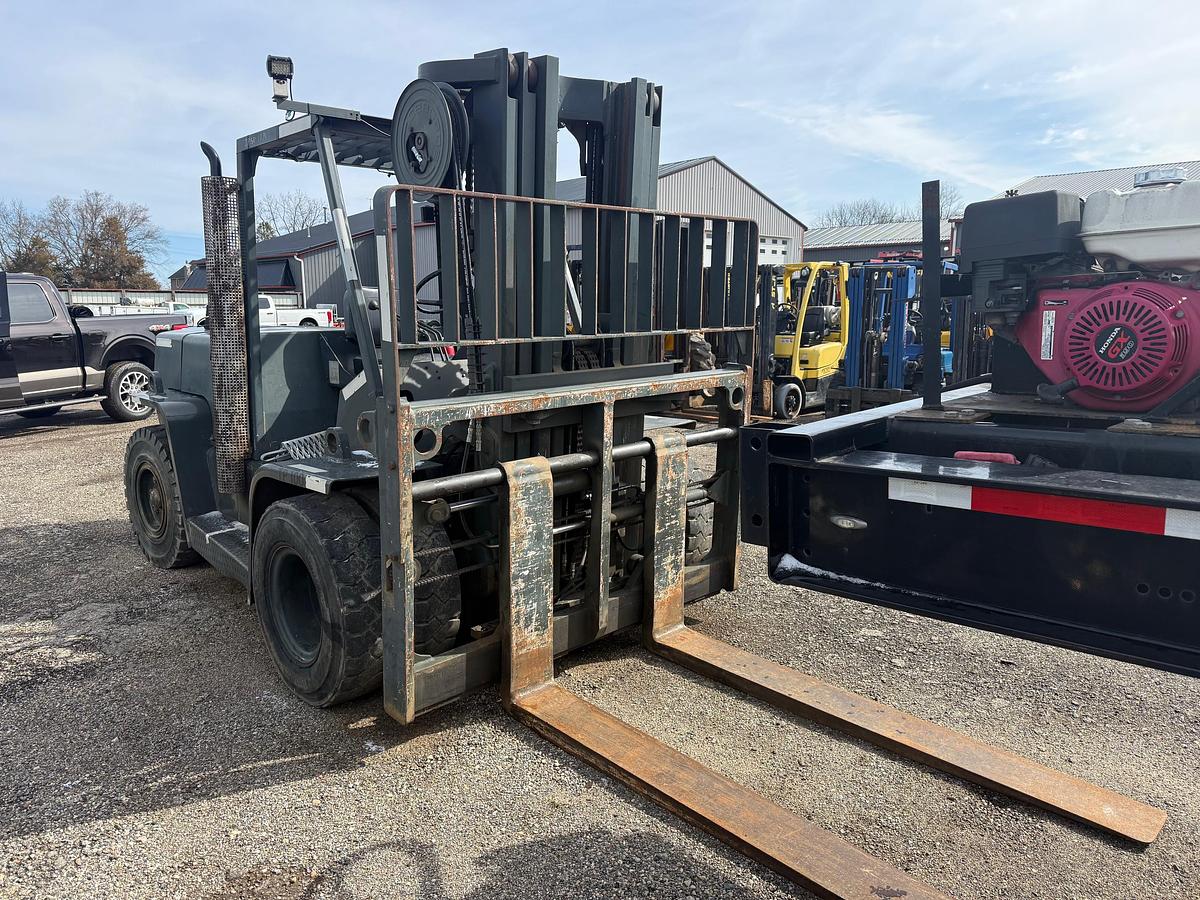 15,500 lb Hyster Forklift For Sale