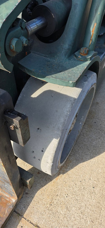 15,000 lb Hyster Forklift For Sale