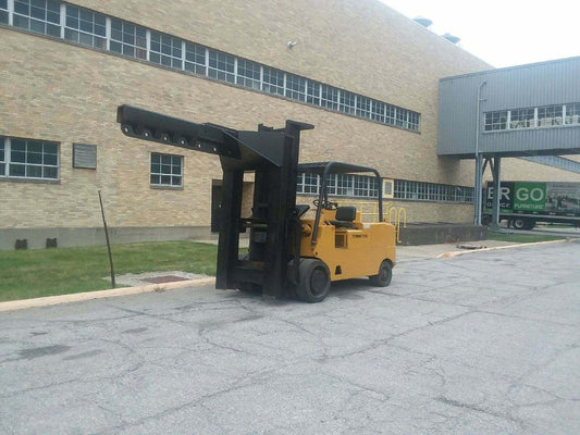 30,000 lbs Cat Forklift For Sale