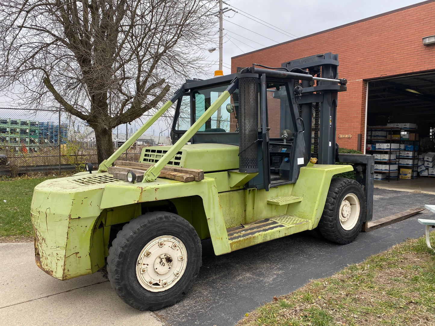 35,000 lb Clark Air-Tire Forklift For Sale