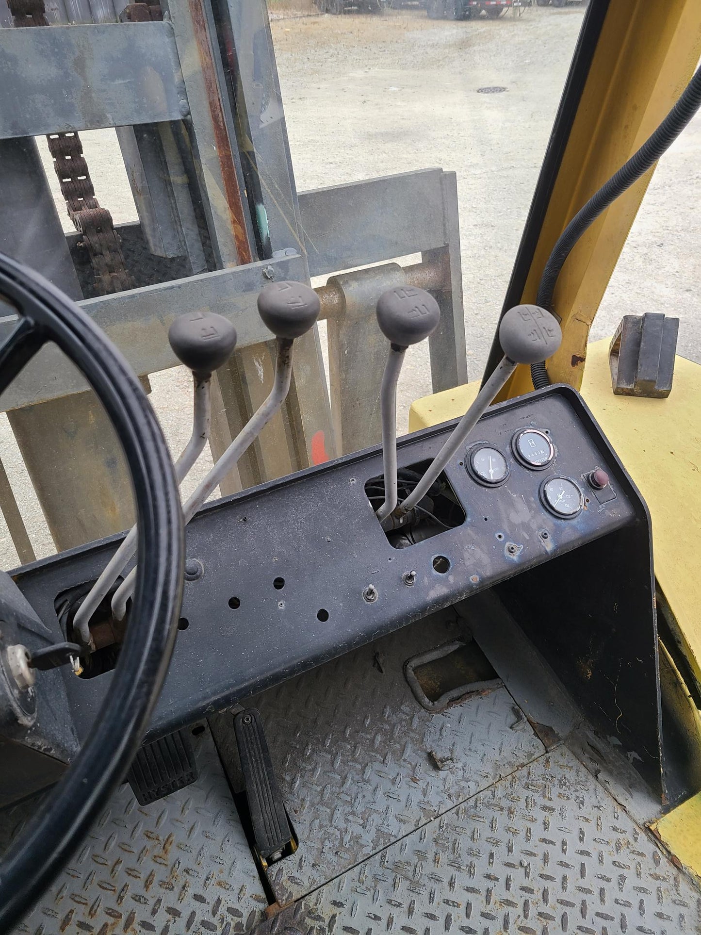 30,000 lb Hyster Forklift For Sale