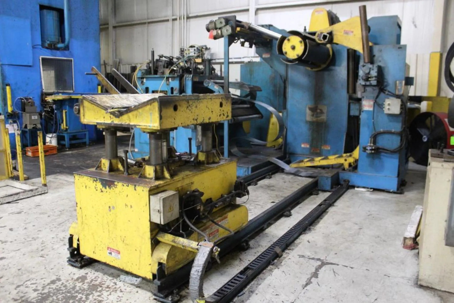 20,000 lb Coe Feedline For Sale