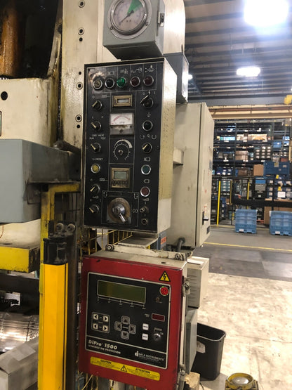 121 Ton Seyi Sutherland Gap Frame Press For Sale