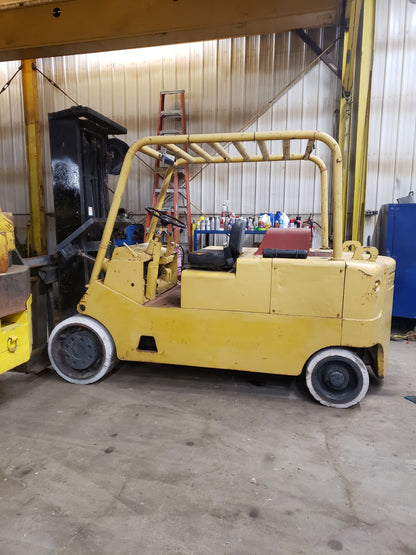 30,000 lb Cat Hard Tire Forklift For Sale