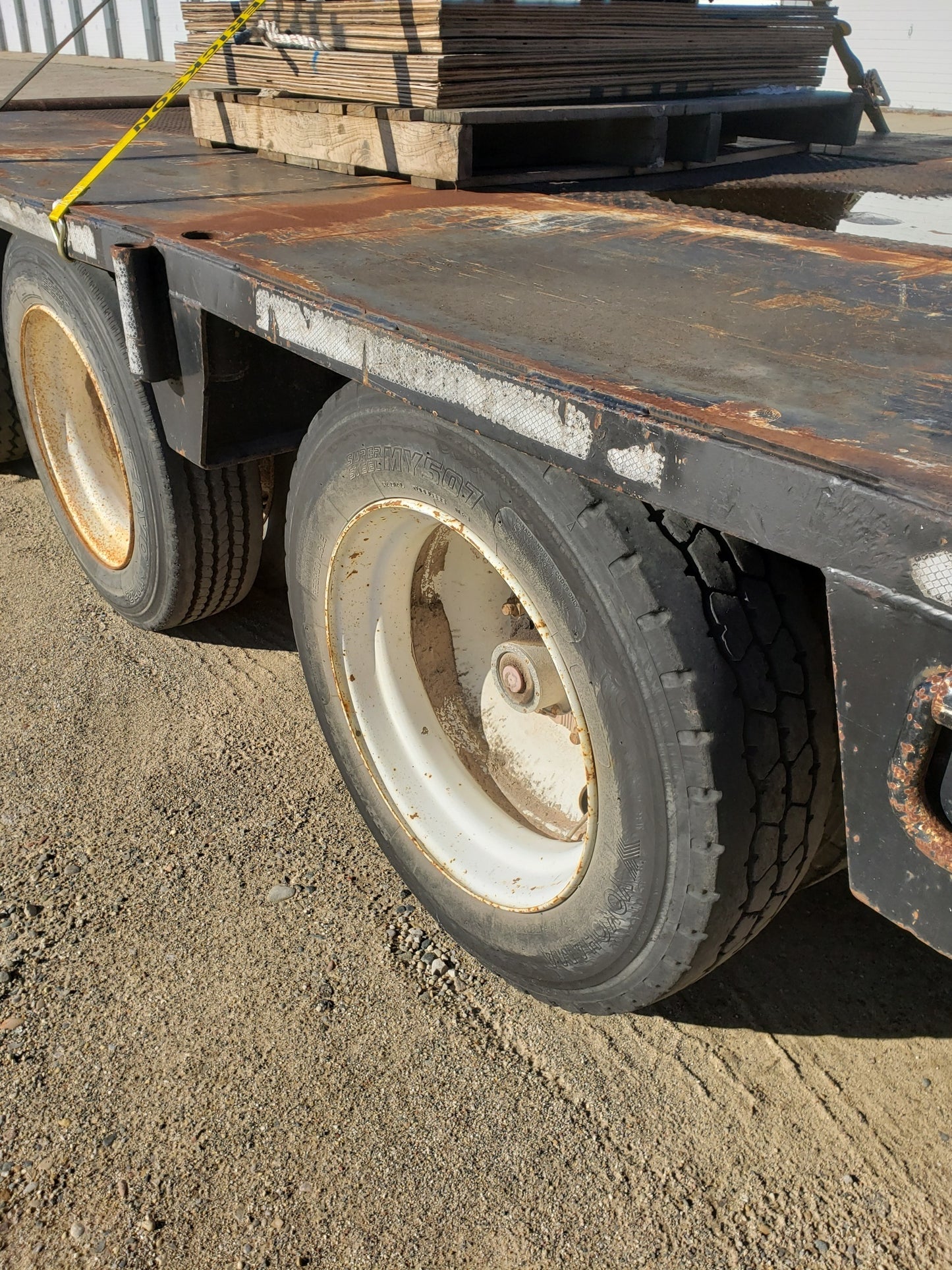 2001 5 Axle Boaz Folding Neck Low Boy Trailer For Sale