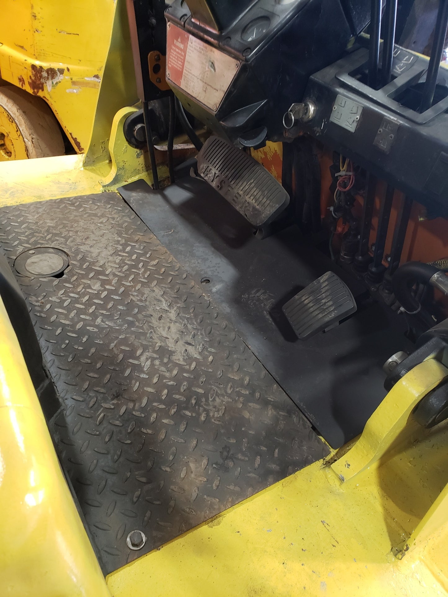 15,500 lb Hyster S155XL Forklift For Sale