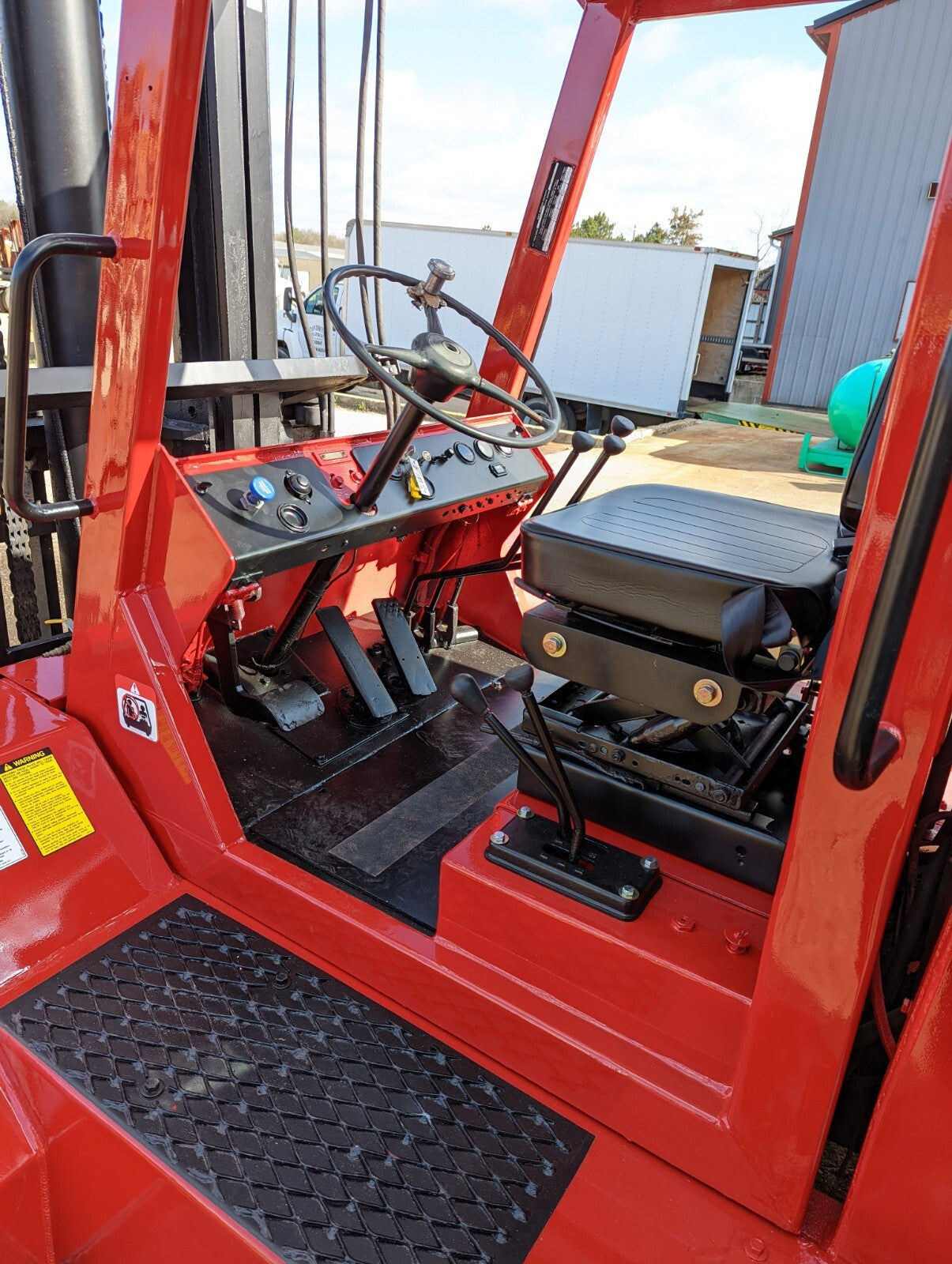 25,000 lb Taylor Air Tire Forklift For Sale