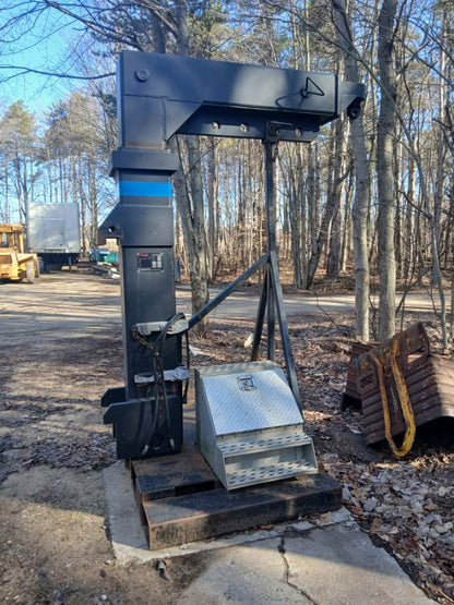 30,000 lb Hyster H300 Forklift For Sale