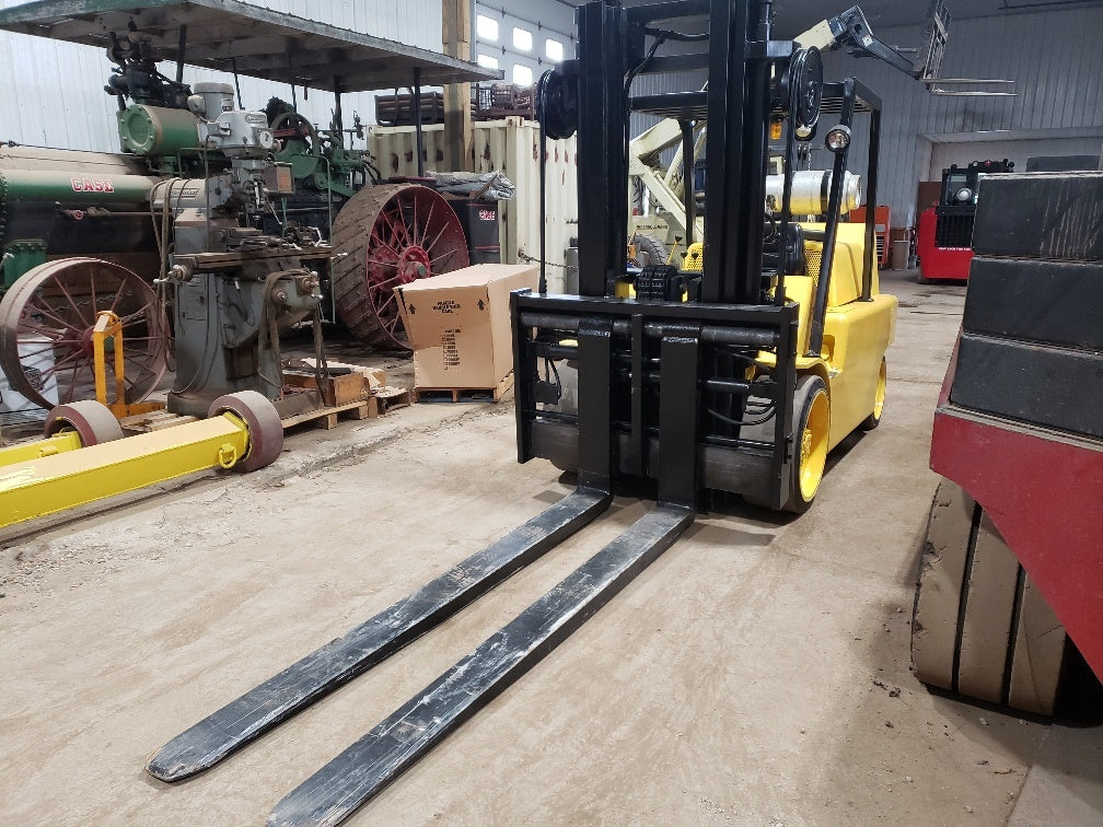 22,000 lb Lowry Forklift For Sale