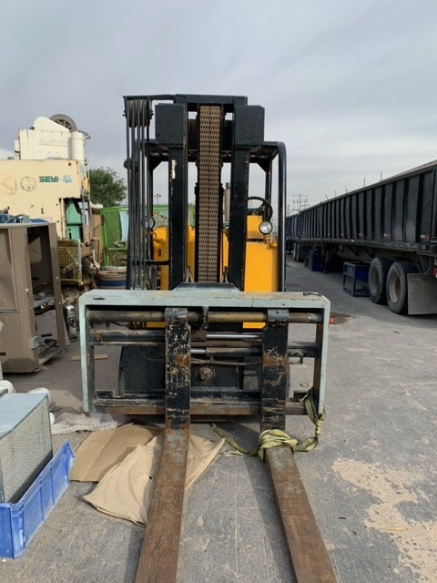 24,000 lb Hoist Forklift For Sale