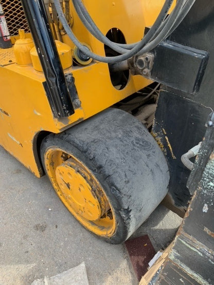 24,000 lb Hoist Forklift For Sale