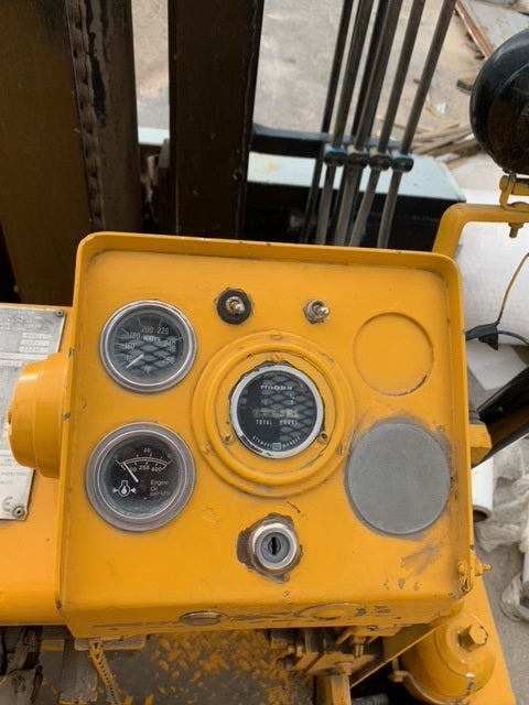 24,000 lb Hoist Forklift For Sale