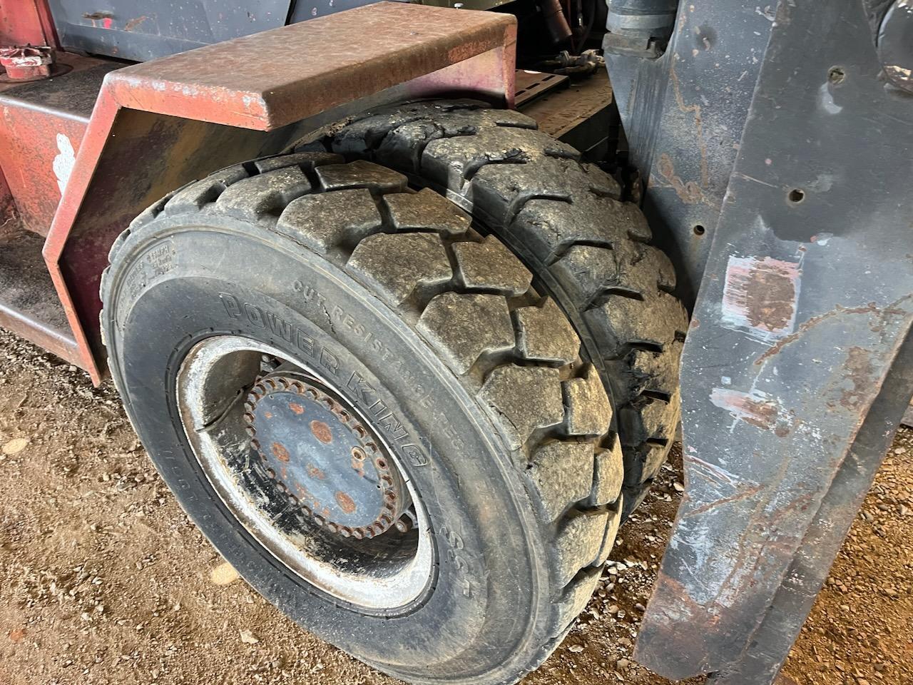 30,000 lb Taylor Forklift For Sale