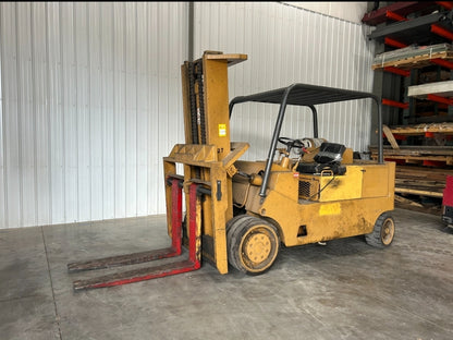 25,000 lb Cat Forklift For Sale