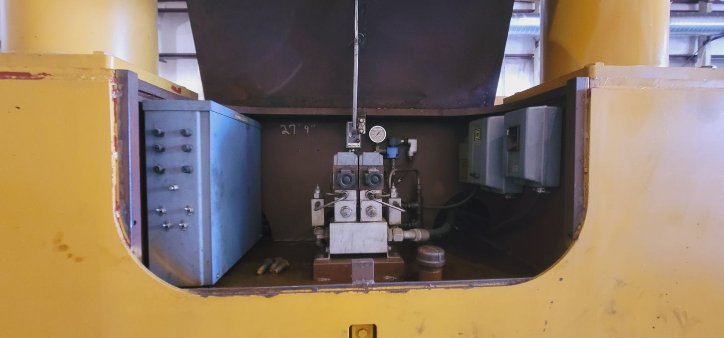 400 Ton Riggers MFG Hydraulic Gantry For Sale