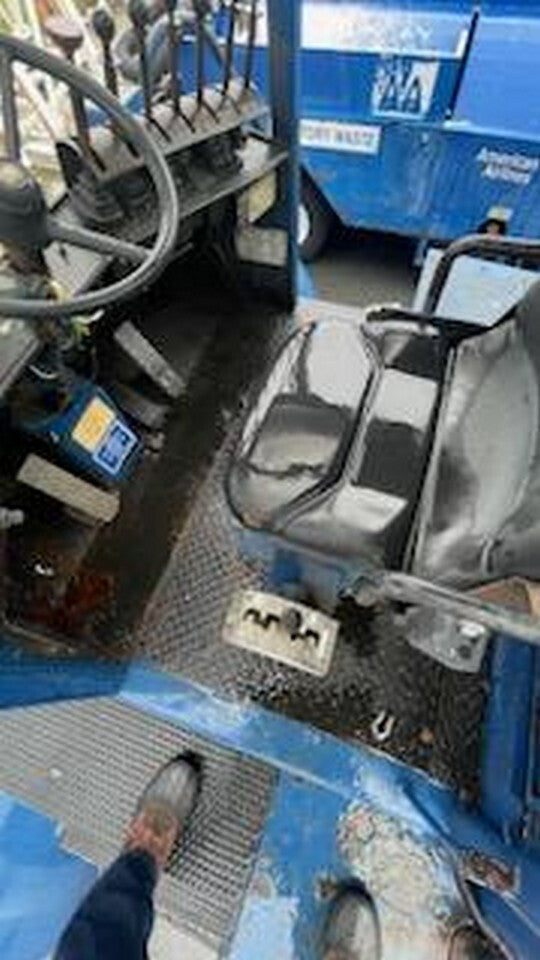 46,000 lb Hyster Forklift For Sale