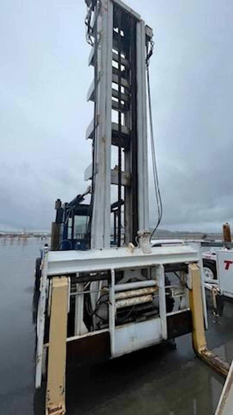 46,000 lb Hyster Forklift For Sale