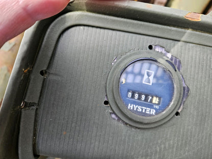 15,000 lb to 17,000 lb Hyster Forklift