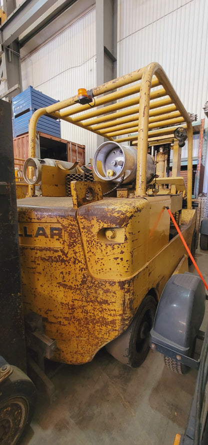 30,000 lb Cat T300 Forklift For Sale