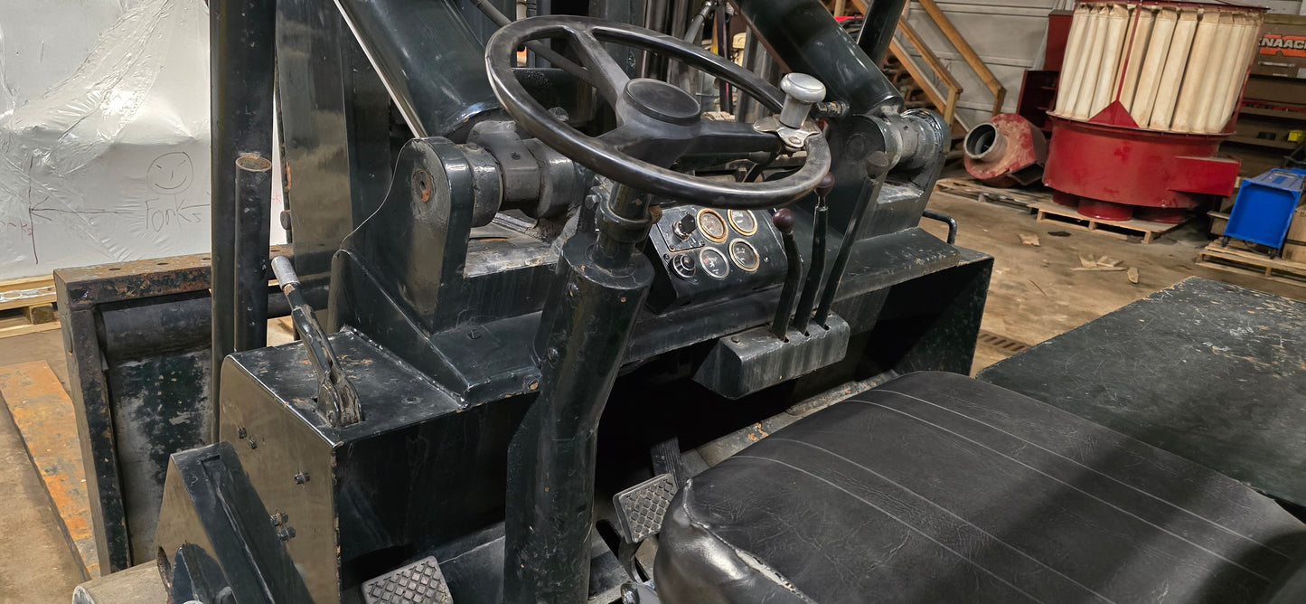 40,000 lb Cat Forklift For Sale
